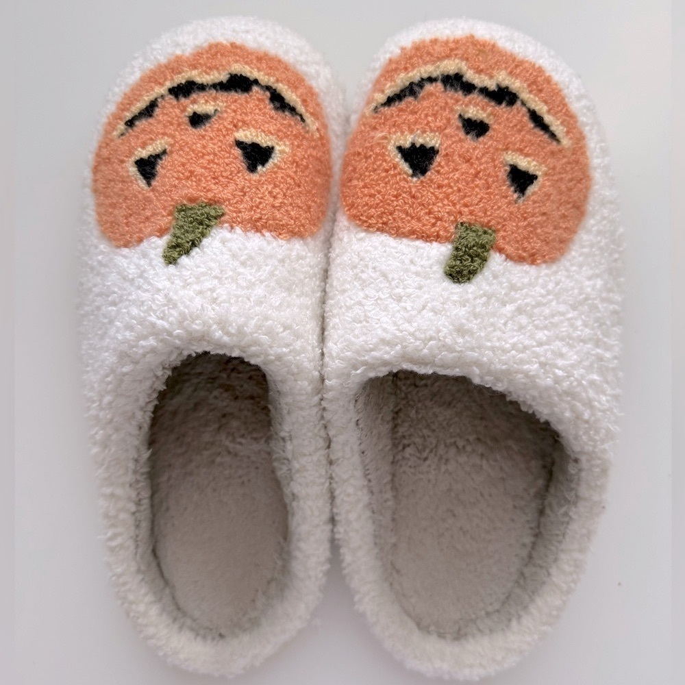 Pumpkin Slippers - Picture 6 of 6